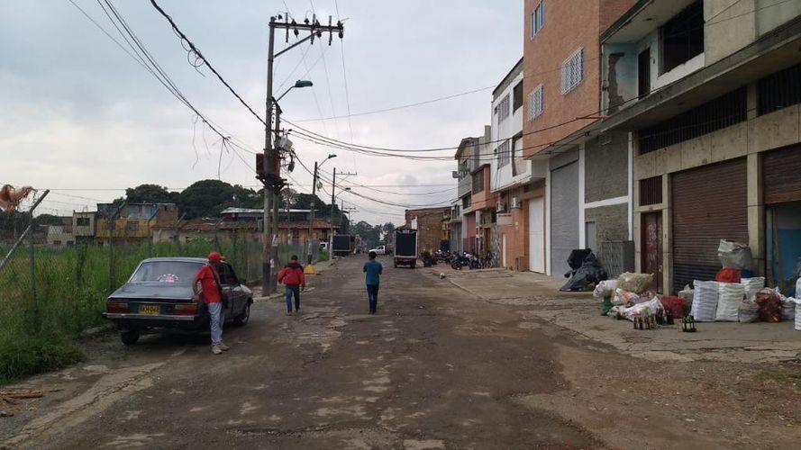 Lote en venta en Santa Rosa, Cali, 203 m² · foto 4 de 5