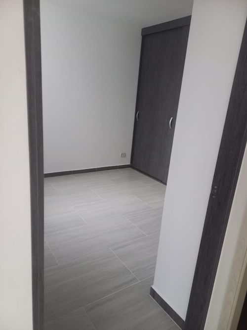 Apartamento de 2 alcobas en venta en Belalcazar, Yumbo, 50 m² · foto 6 de 11