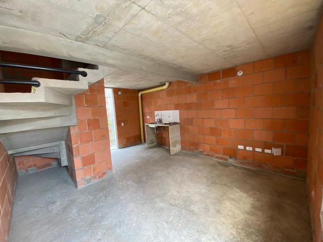 Casa de 2 alcobas en venta en El Carmelo, Candelaria, 60 m² · foto 2 de 8