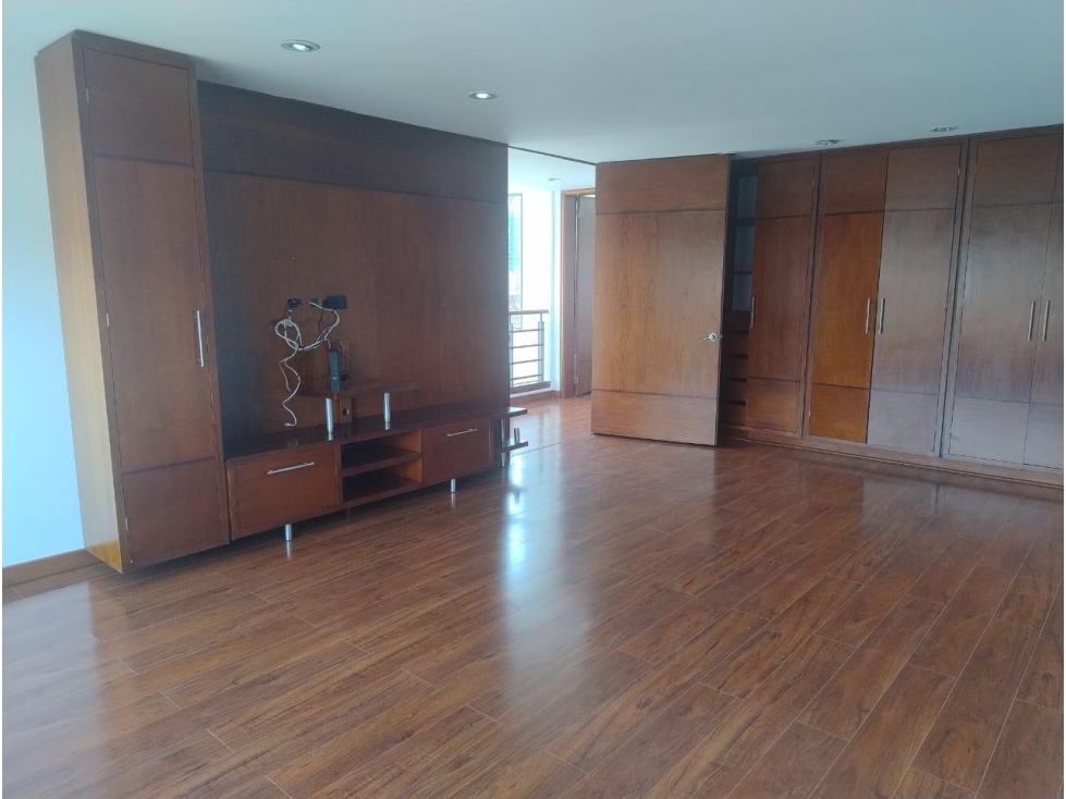 Apartamento en venta en Santa Barbara Occidental, Bogotá · foto 16 de 22