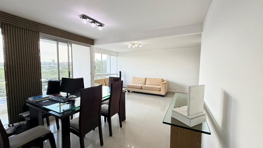Apartamento en venta en Ciudad Jardin, Cali · foto 3 de 7