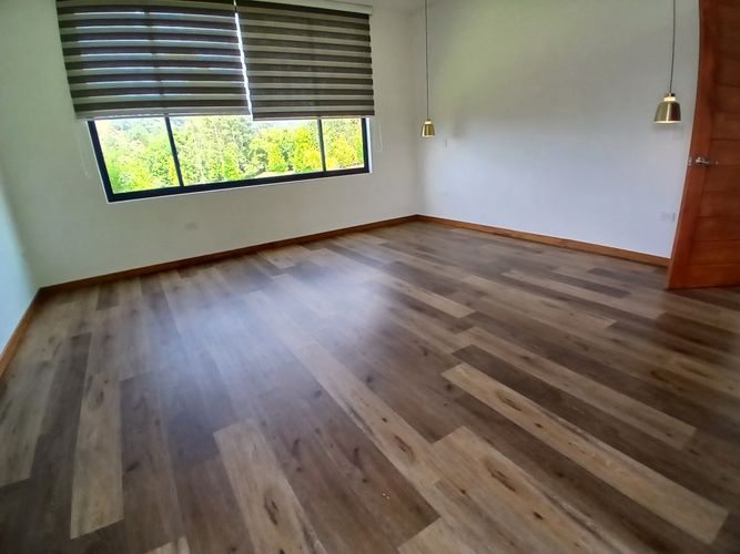 Finca en arriendo en Guamito, La Ceja, 340 m² · foto 2 de 24
