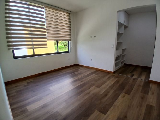 Finca en arriendo en Guamito, La Ceja, 340 m² · foto 18 de 24