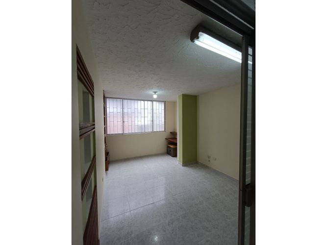 Oficina en venta en San Fernando, Armenia, 40 m² · foto 5 de 11