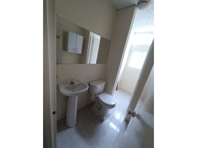 Oficina en venta en San Fernando, Armenia, 40 m² · foto 10 de 11