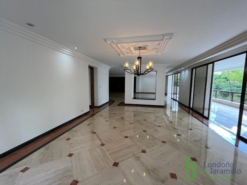 Apartamento en arriendo en El Poblado, Medellín · foto 4 de 20
