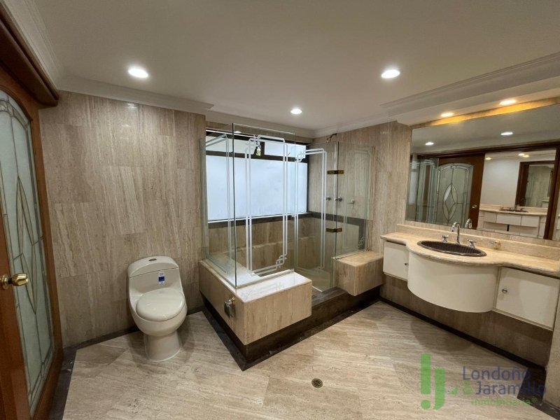 Apartamento en arriendo en El Poblado, Medellín · foto 12 de 20