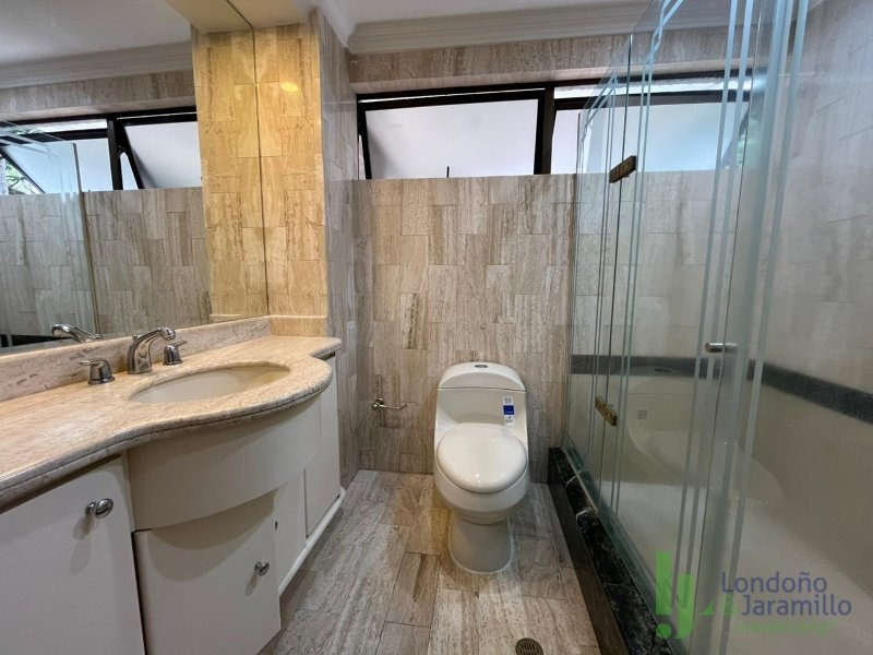 Apartamento en arriendo en El Poblado, Medellín · foto 14 de 20