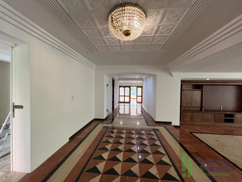 Apartamento en arriendo en El Poblado, Medellín · foto 20 de 20