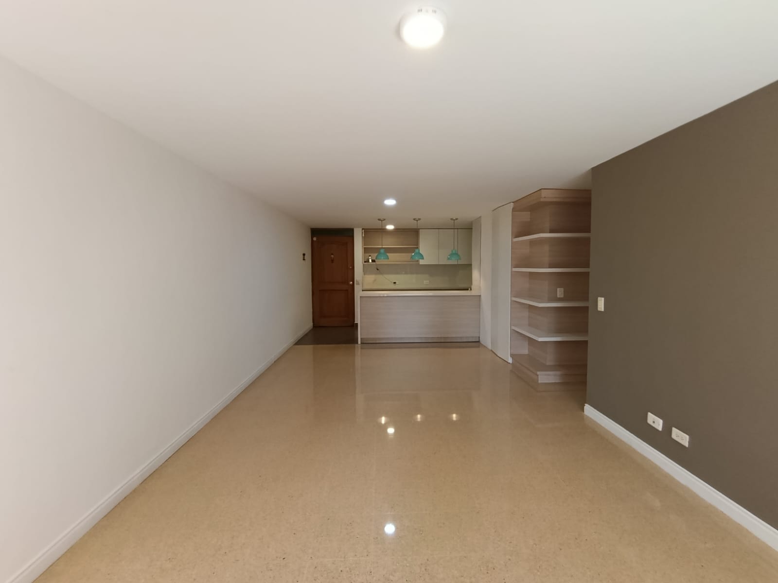 Apartamento en arriendo en Laureles, Medellín · foto 4 de 18