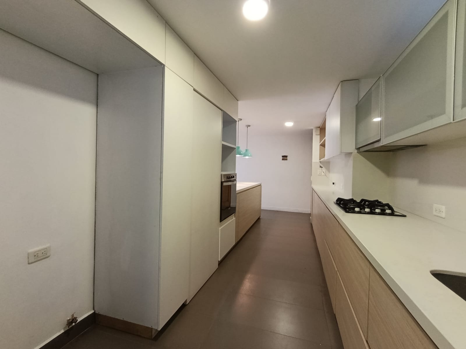 Apartamento en arriendo en Laureles, Medellín · foto 7 de 18
