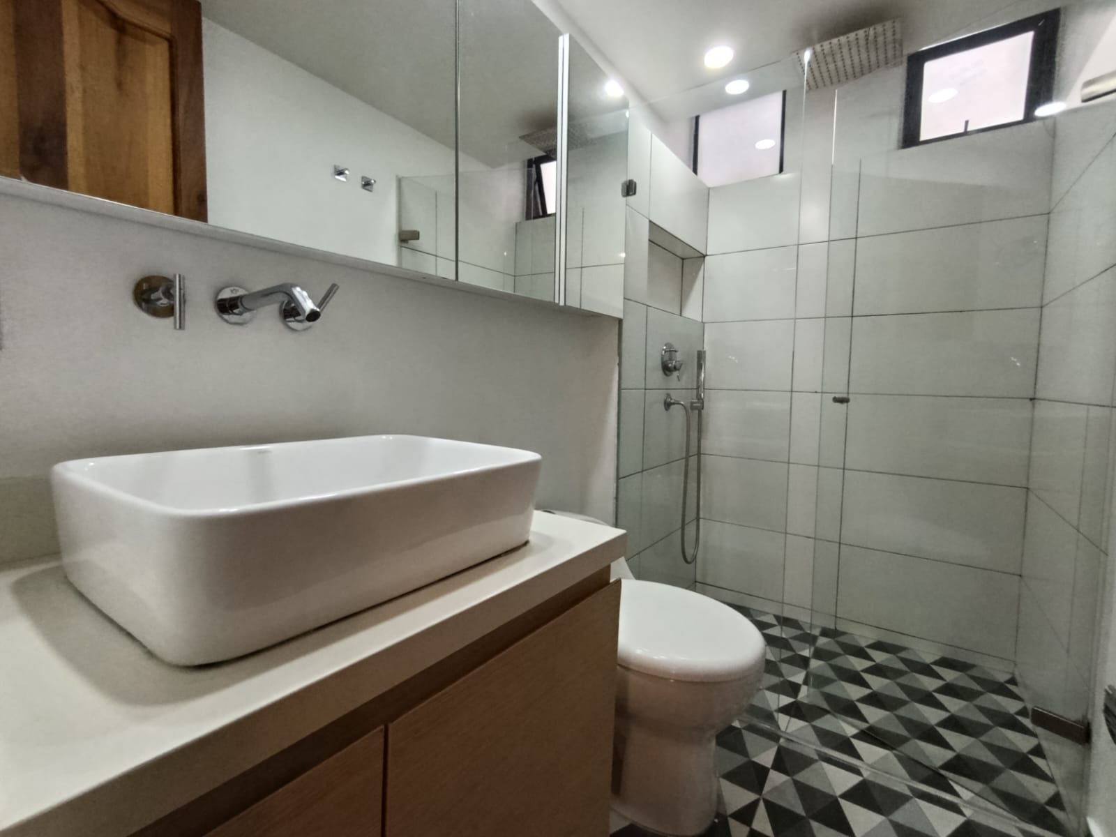 Apartamento en arriendo en Laureles, Medellín · foto 17 de 18