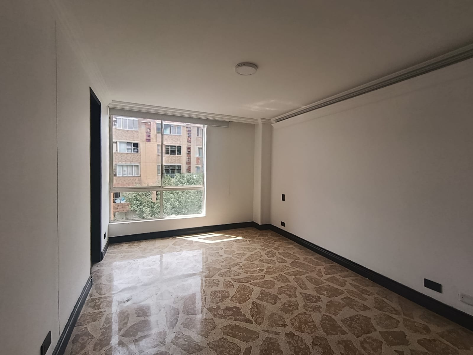 Apartamento en arriendo en Laureles, Medellín · foto 13 de 17