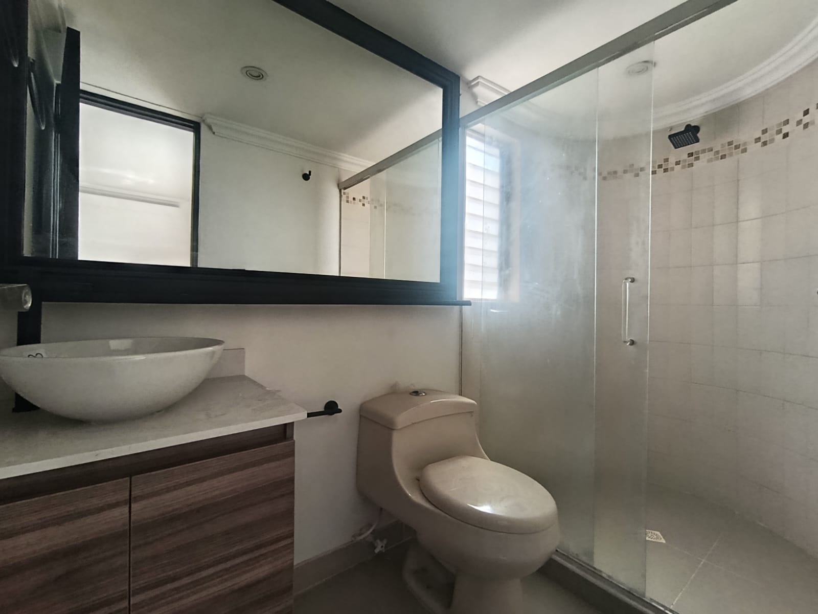 Apartamento en arriendo en Laureles, Medellín · foto 16 de 17