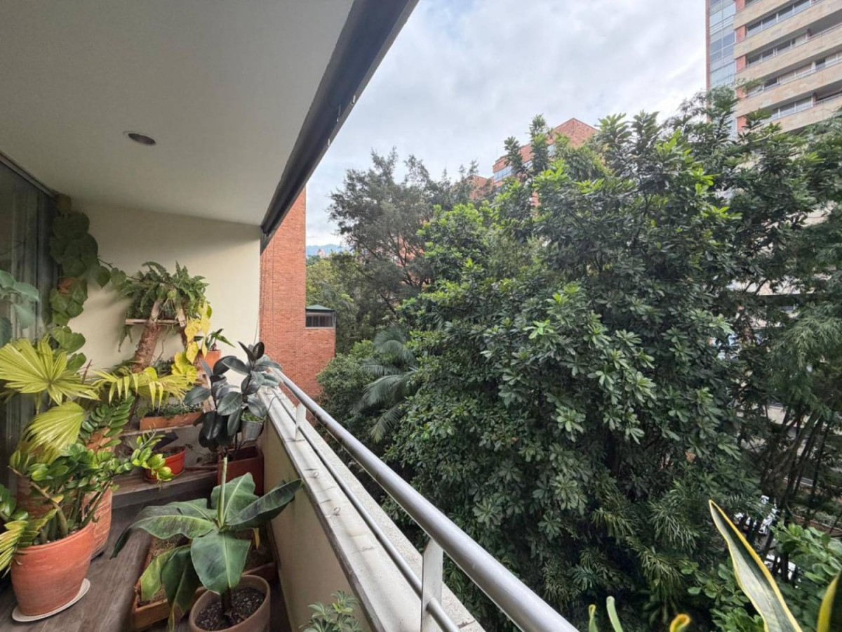 Apartamento en venta en Milla de Oro, Medellín 4