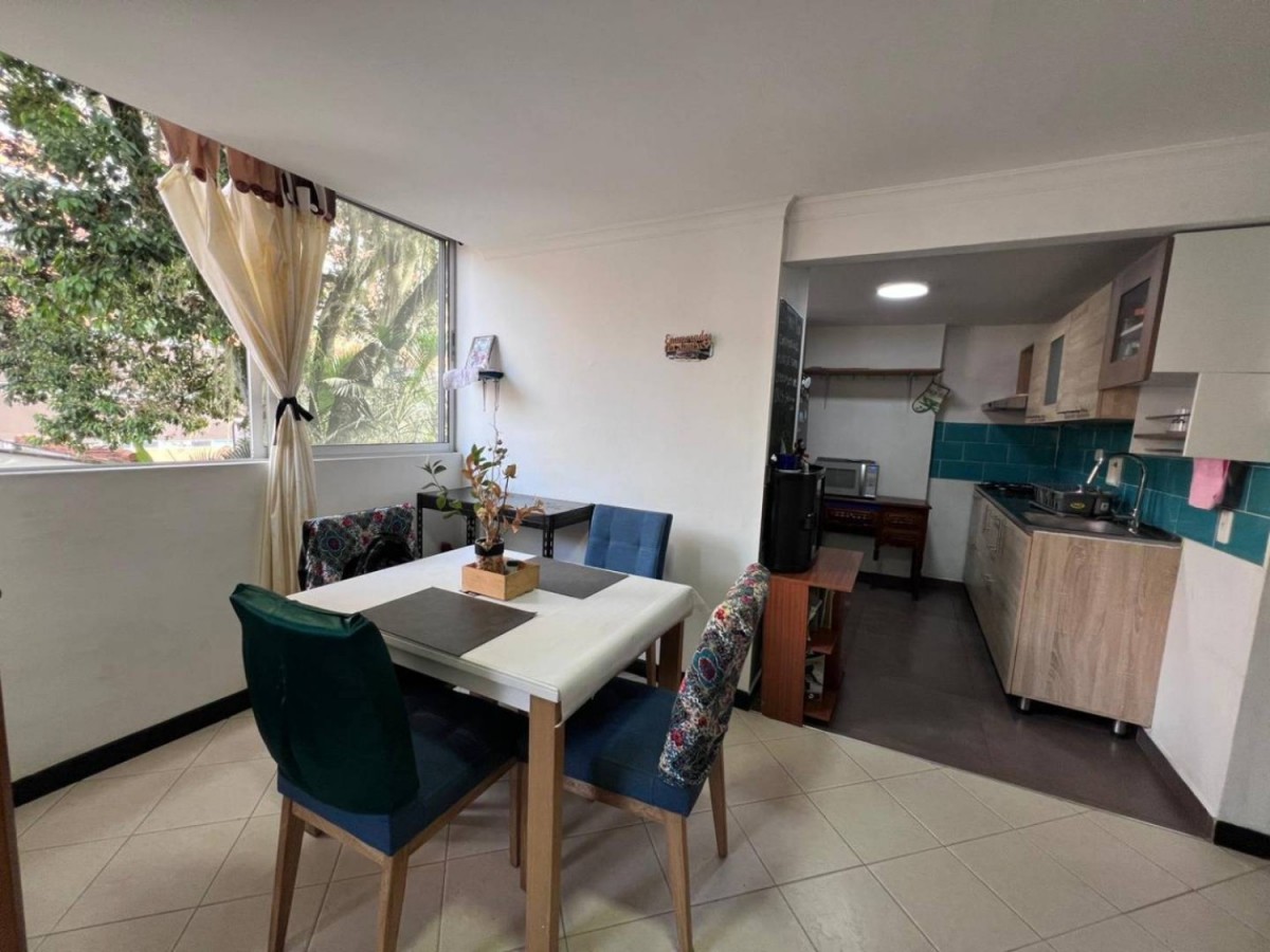 Apartamento en venta en Zona Industrial No. 2, Itagüí · foto 6 de 24