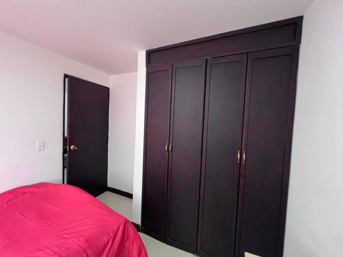 Apartamento en venta en Zona Industrial No. 2, Itagüí · foto 21 de 24