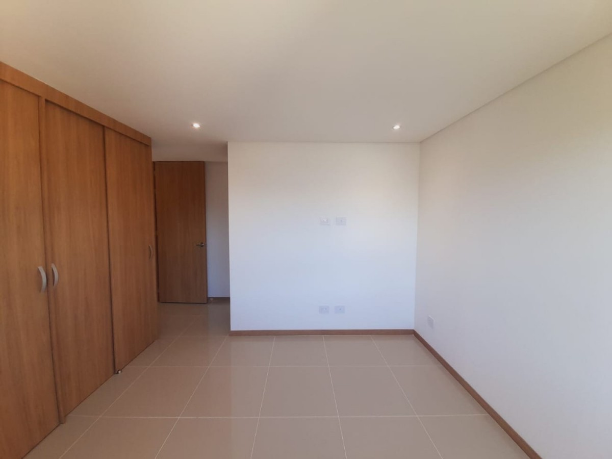 Apartamento en venta en El Portal, Itagüí · foto 9 de 24