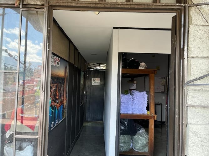 Bodega en venta en El Carmelo, Itagüí, 317 m² · foto 8 de 11