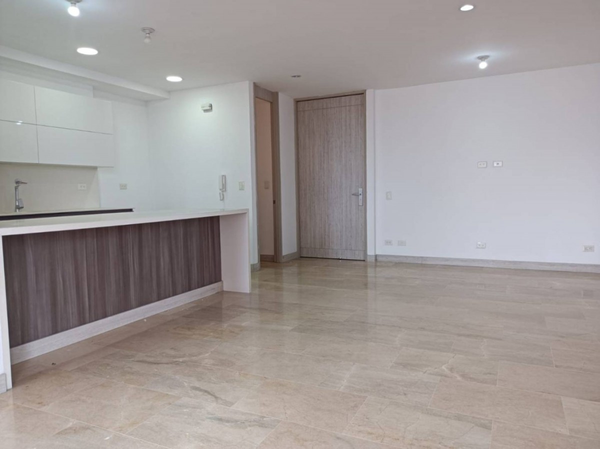Apartamento en arriendo en Lalinde, Medellín · foto 6 de 20
