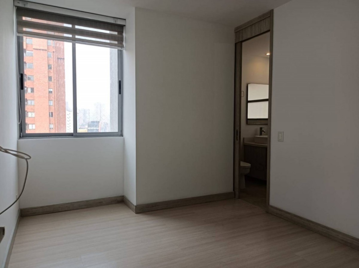Apartamento en arriendo en Lalinde, Medellín · foto 13 de 20