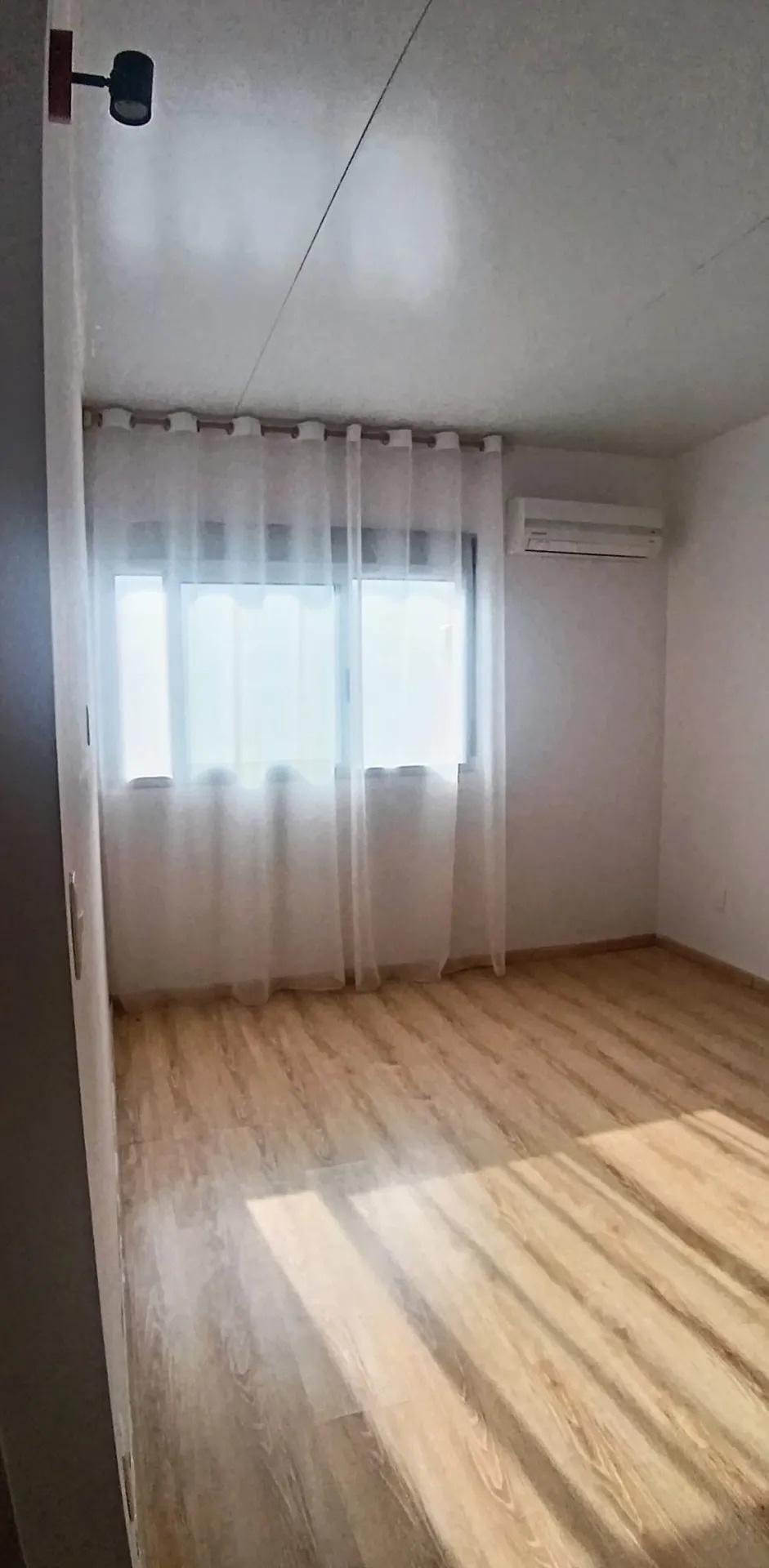 ALQUILER | Apartamento Duplex en Brazo Oriental con patio exclusivo · Foto 7
