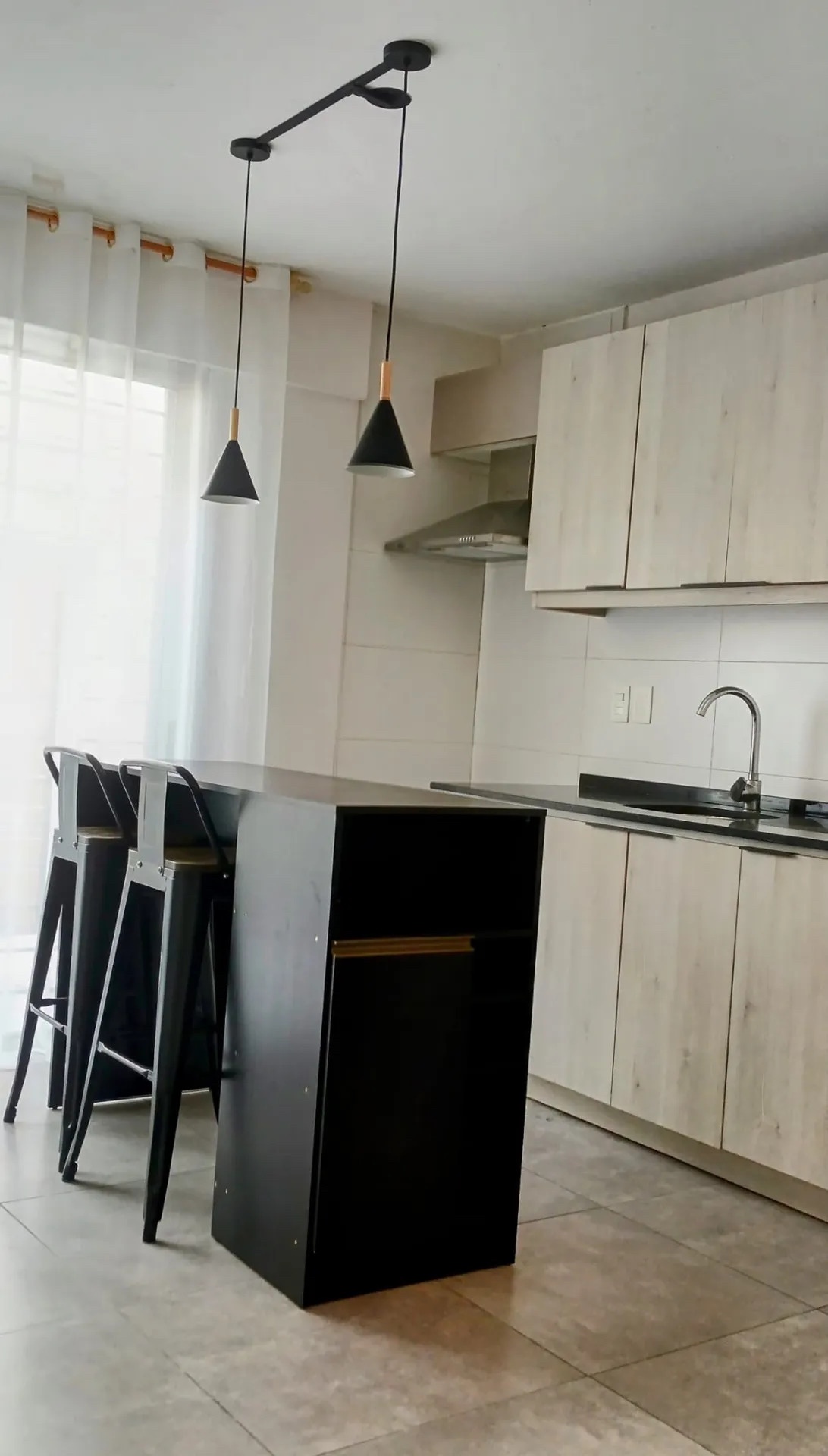 ALQUILER | Apartamento Duplex en Brazo Oriental con patio exclusivo · Foto 3