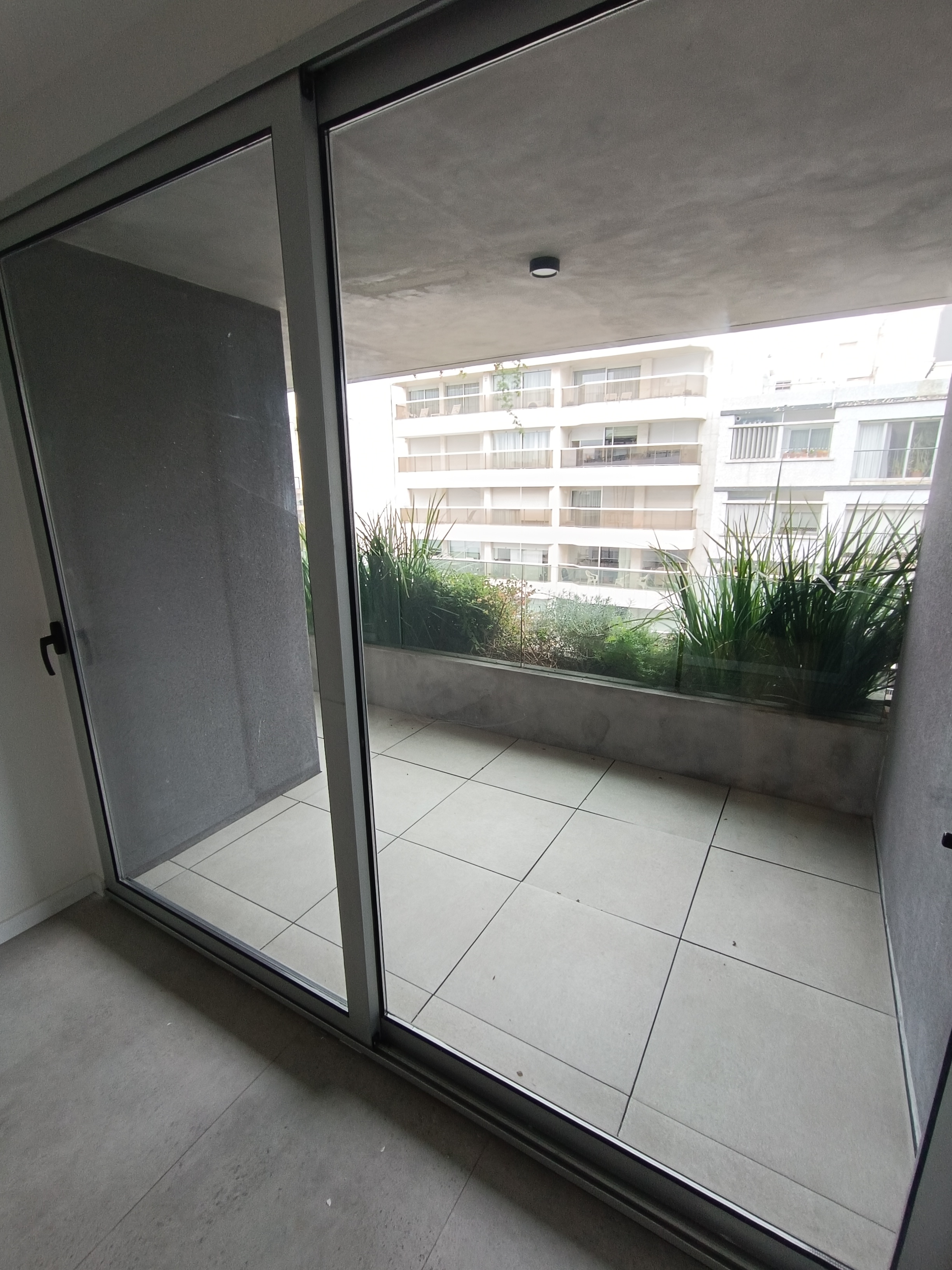 Apto 2 dorm 82m2,  balcón, parrillero, gge, divino!