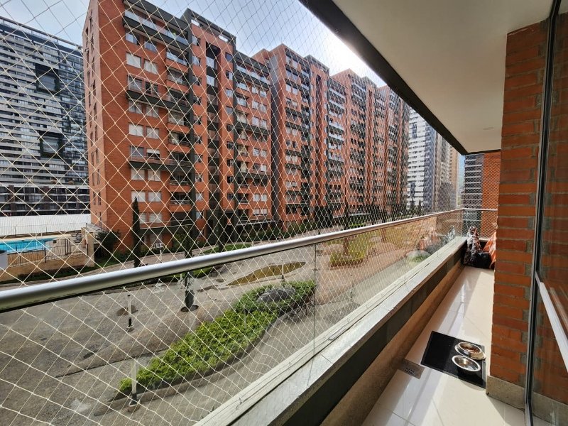 Apartamento en arriendo en El Poblado, Medellín · foto 4 de 11