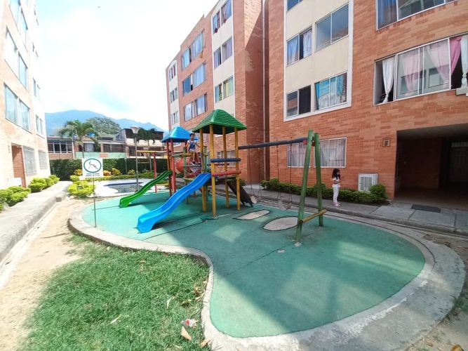 Apartamento de 2 alcobas en venta en Reservas Del Jardin, Ibagué, 46 m² · foto 20 de 23
