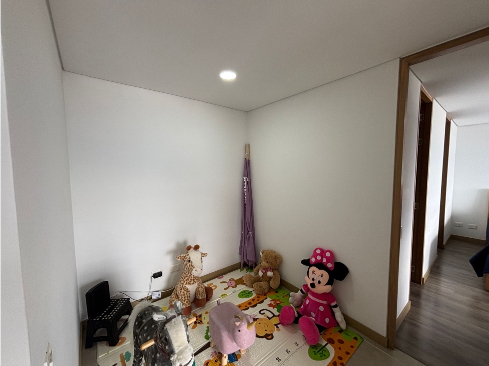 Apartamento en venta en El Poblado, Medellín 5
