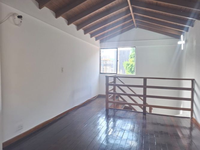 Apartamento de 3 alcobas en arriendo en Manila, Medellín, 120 m² · foto 10 de 16