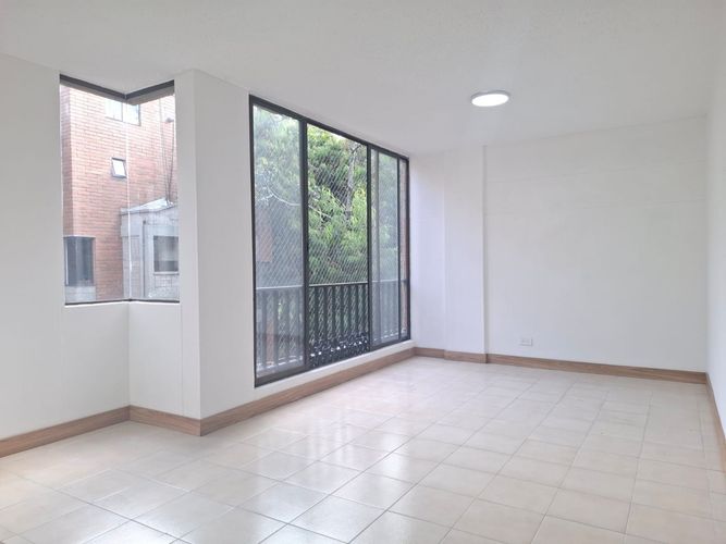 Apartamento de 3 alcobas en arriendo en Manila, Medellín, 120 m² · foto 3 de 16
