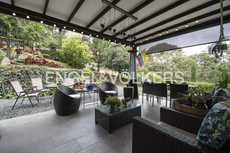 Casa de 4 alcobas en venta en La Milagrosa, La Ceja, 480 m² · foto 14 de 17