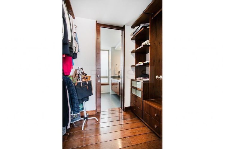 Casa de 3 alcobas en venta en Bellavista, Bogotá, 474 m² · foto 11 de 23