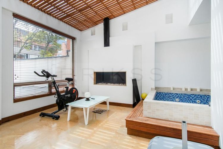 Casa de 3 alcobas en venta en Bellavista, Bogotá, 474 m² · foto 15 de 23