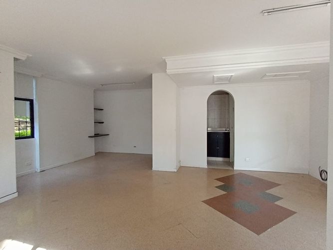 Local en arriendo en Laureles, Medellín, 37 m² · foto 5 de 12
