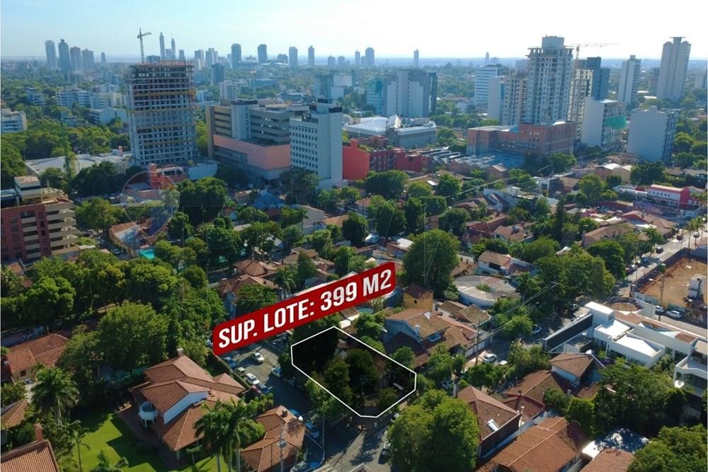 Exclusivo Terreno en Zona Mariscal: Oportunidad Única para Inversión o Construcción Residencial de Lujo — foto 2