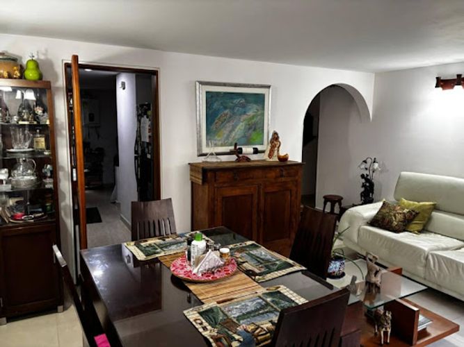 Apartamento de 3 alcobas en venta en Santa Barbara, Bogotá, 102 m² · foto 4 de 14