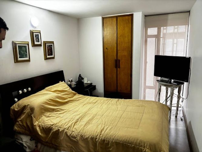 Apartamento de 3 alcobas en venta en Santa Barbara, Bogotá, 102 m² · foto 13 de 14