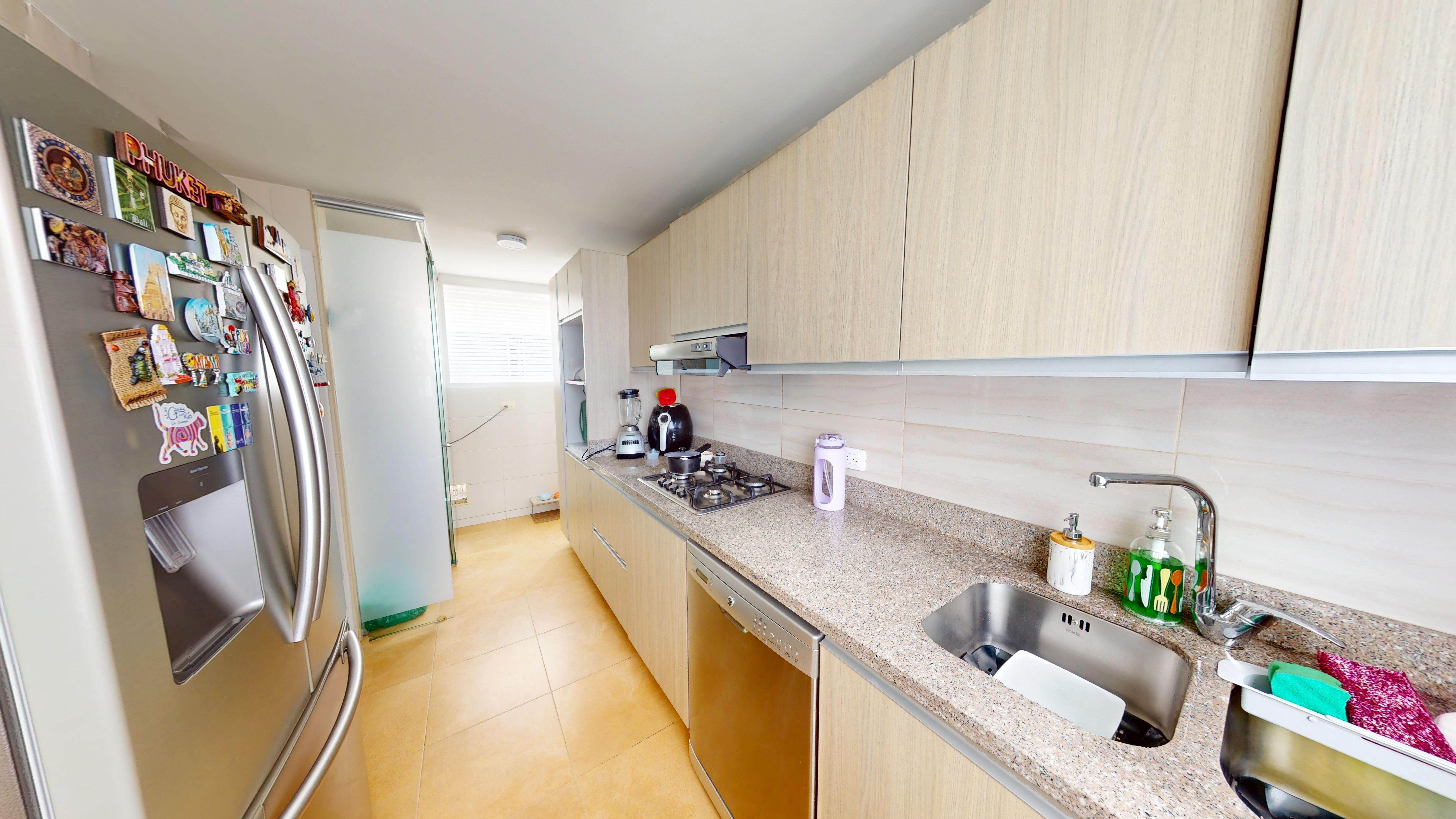 Apartamento en venta en Santa Barbara Central, Bogotá · foto 5 de 11