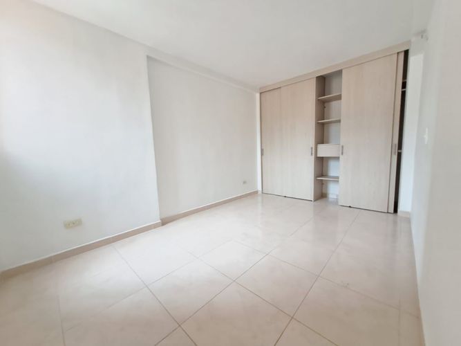Apartamento de 1 alcoba en arriendo en Cristobal, Medellín, 45 m² · foto 8 de 11