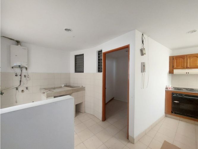 Oficina en arriendo en La Castellana, Armenia, 80 m² · foto 12 de 13