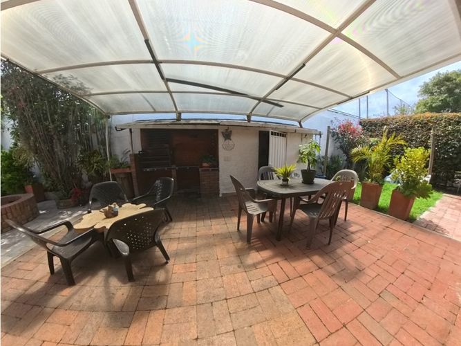 Casa de 3 alcobas en venta en San Jose De Bavaria, Bogotá, 240 m² · foto 5 de 20