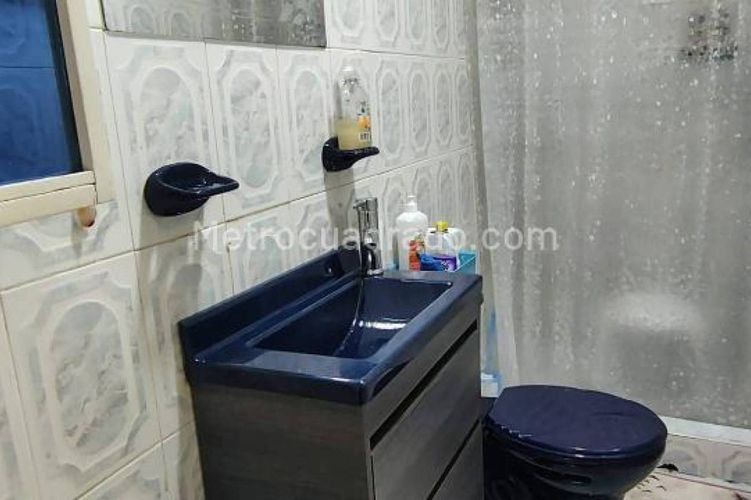 Apartamento de 2 alcobas en venta en Modelo Sur, Bogotá, 68 m² · foto 7 de 13