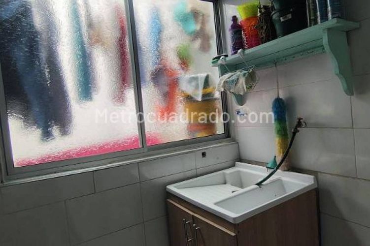 Apartamento de 2 alcobas en venta en Modelo Sur, Bogotá, 68 m² · foto 13 de 13
