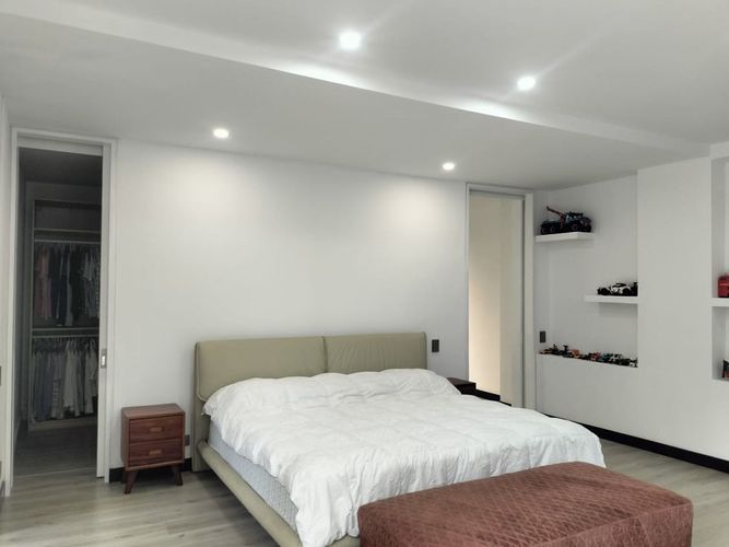 Apartamento de 2 alcobas en venta en El Poblado, Medellín, 167 m² · foto 13 de 20