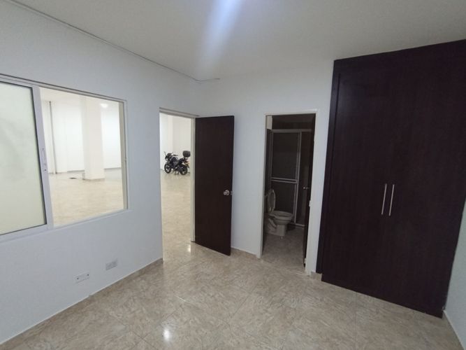 Bodega en arriendo en Prados Del Norte, Cali, 202 m² · foto 9 de 11