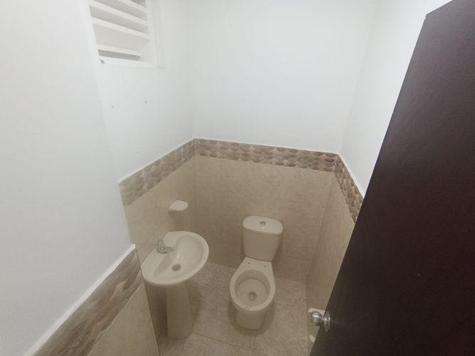 Bodega en arriendo en Prados Del Norte, Cali, 202 m² · foto 11 de 11