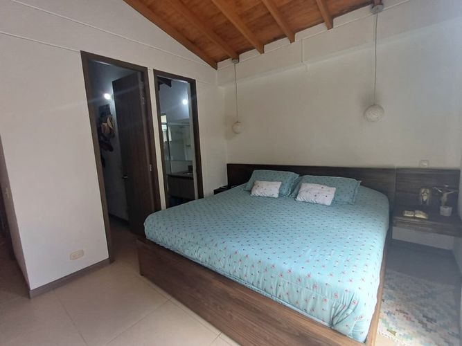 Casa de 3 alcobas en venta en El Retiro, 216 m² · foto 11 de 21